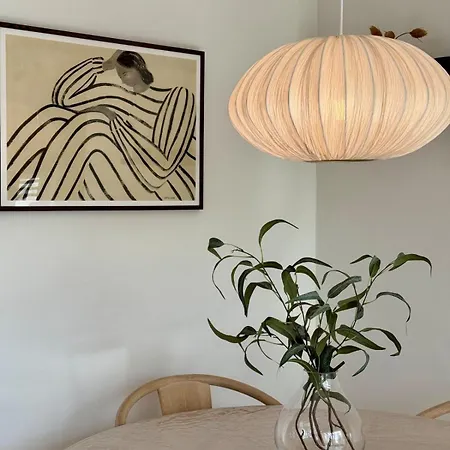 Apartment With Sunny Balcony